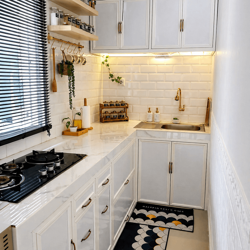 5. Dapur Putih Minimalis