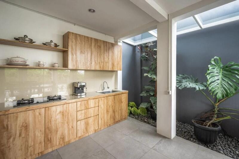 7. Dapur Outdoor Semi Terbuka